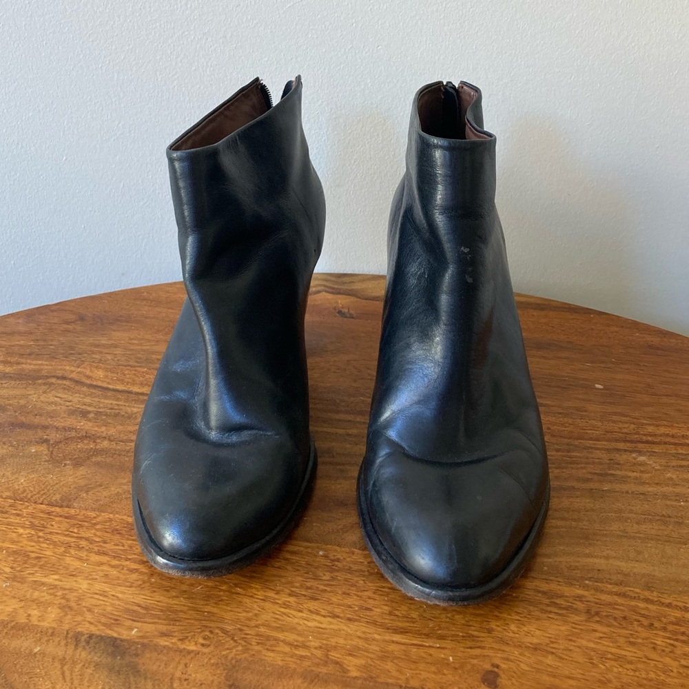 Rachel Comey black leather ankle boots size 9.5